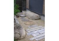 2010_10040054-300x400